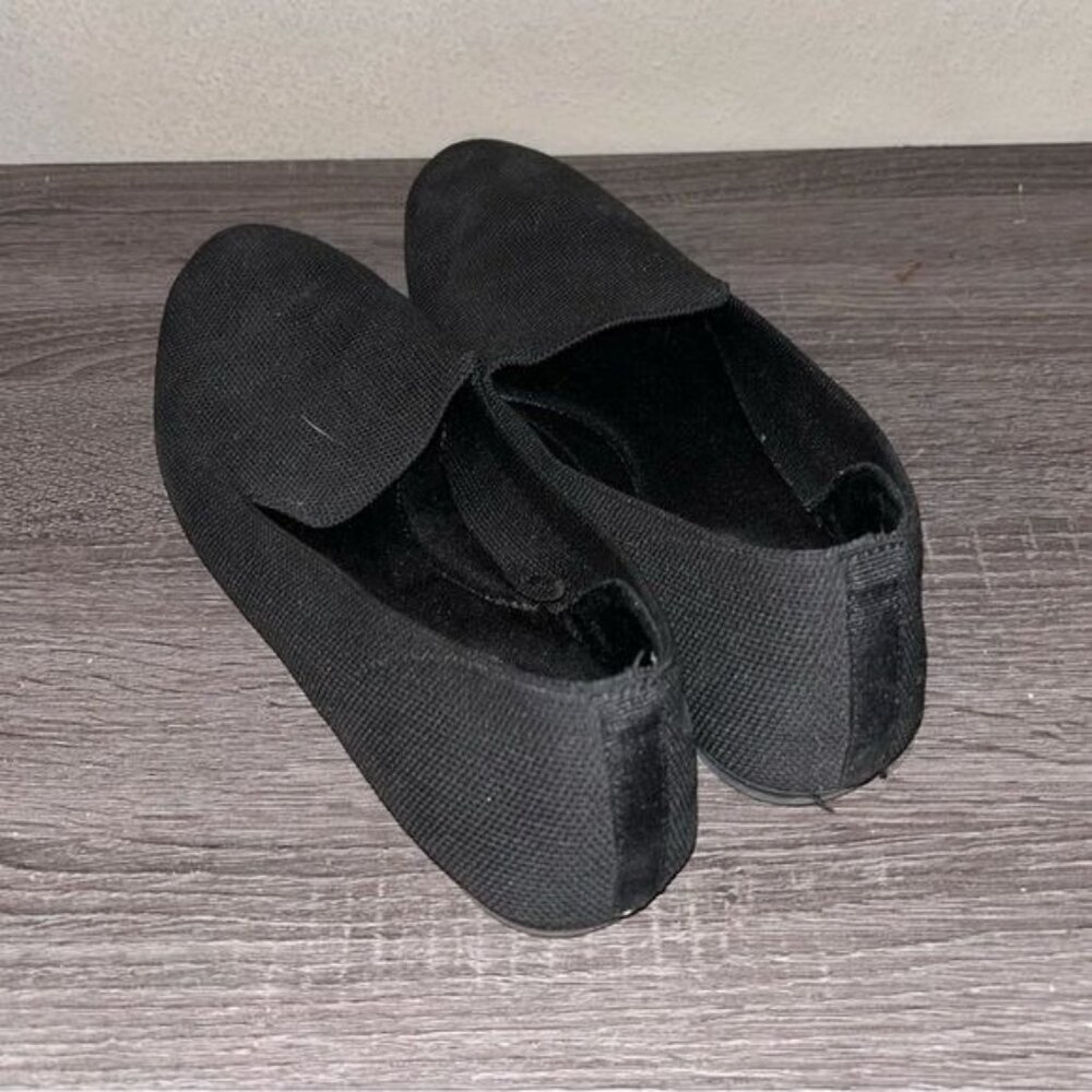 Time And Tru Memory Foam Slip On Flats Black & Nu… - image 4